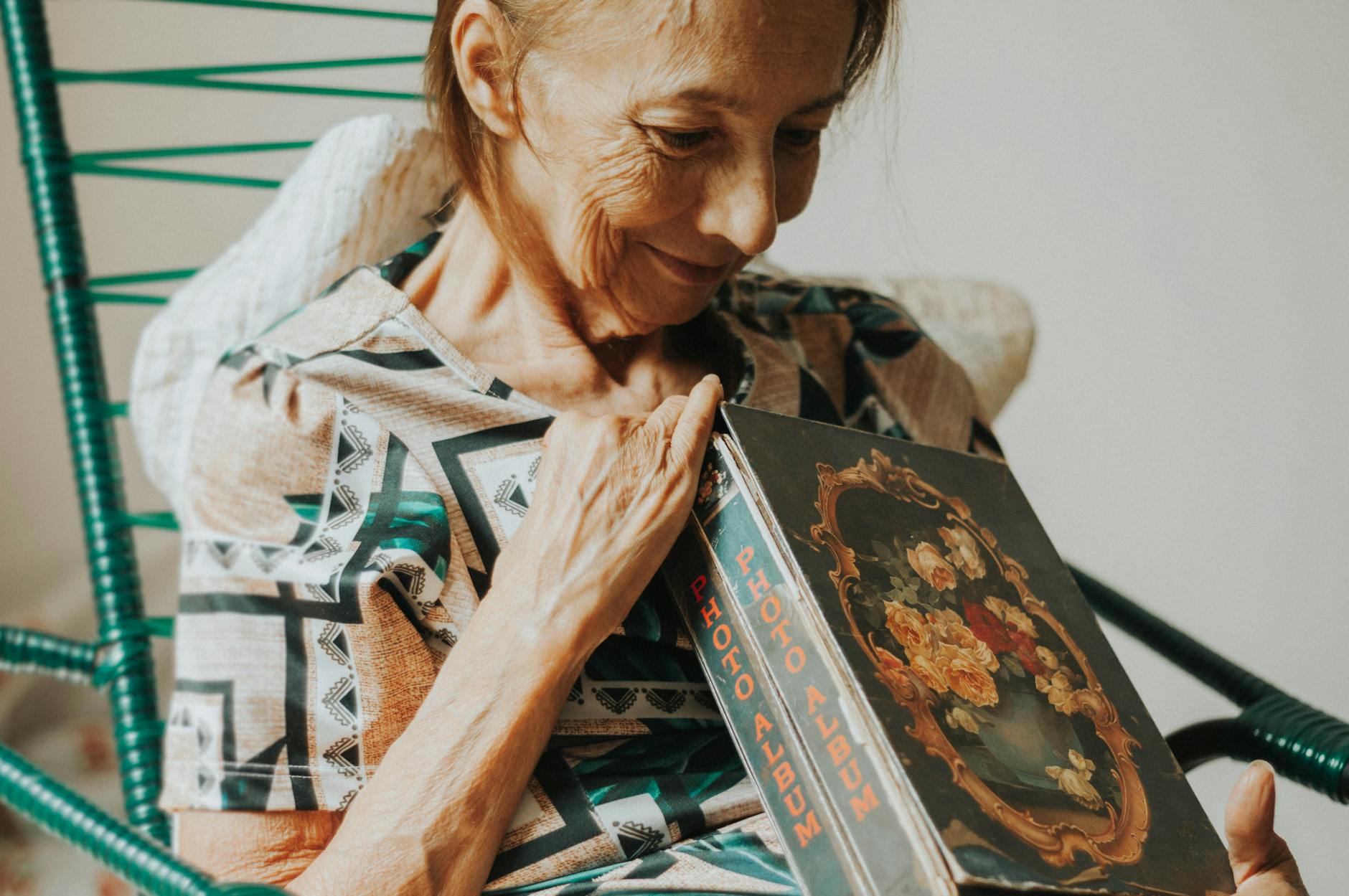 Older adult reading and focusing for memory article